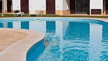 Βρείτε τα καλύτερα ενοικιαζόμενα δωμάτια και διαμερίσματα στις Γούβες Ηρακλείου Κρήτης από ένα ευρύ φάσμα πολυτελών δωματίων και προσιτών καταλυμάτων που ταιριάζουν σε κάθε προϋπολογισμό διακοπών. Μπορείτε να βρείτε δωμάτια με θέα στη θάλασσα, πισίνα ή δίπλα στην παραλία. Εδώ μπορείτε να βρείτε χρήσιμες πληροφορίες, όπως ωράριο λειτουργίας, οδηγίες οδήγησης, τοποθεσία στο χάρτη, τηλέφωνο και στοιχεία επικοινωνίας για επιλεγμένες τουριστικές επιχειρήσεις στις Γούβες και στις Κάτω Γούβες Ηρακλείου Κρήτης.