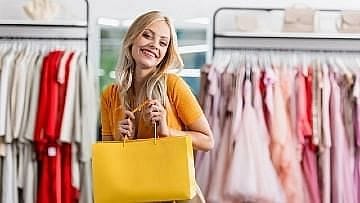 Βρείτε τα καλύτερα καταστήματα ρούχων στις Γούβες Ηρακλείου Κρήτης για το τέλειο ντύσιμο στις διακοπές σας στην Κρήτη. Δείτε τη λίστα με τα κορυφαία μαγαζιά για γυναικεία ρούχα, παιδικά και βρεφικά ρούχα στις Κάτω Γούβες Ηρακλείου Κρήτης, με πληροφορίες σχετικά με τις υπηρεσίες και τις τιμές τους, οδηγίες οδήγησης, τοποθεσία στο χάρτη, ώρες λειτουργίας και λεπτομέρειες της επιχείρησης. Ετοιμαστείτε να δείχνετε κομψοί ενώ απολαμβάνετε την παραλία και τα ψώνια στις Γούβες Ηρακλείου Κρήτης!